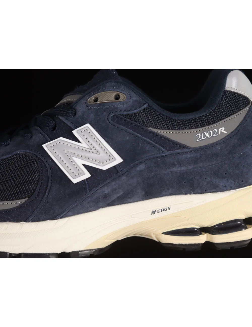 New Balance 2002 M2002RCA