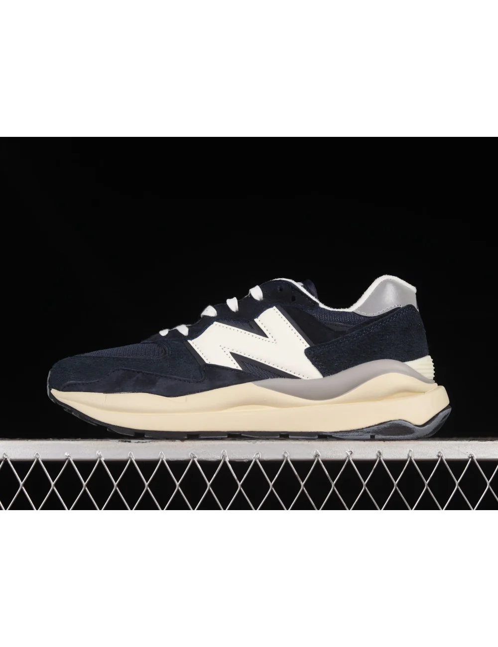 New Balance NB5740 M5740VLB