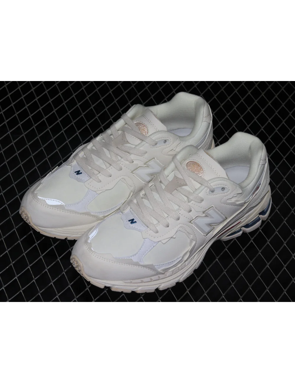 New Balance Protection Pack 2002 M2002RDC