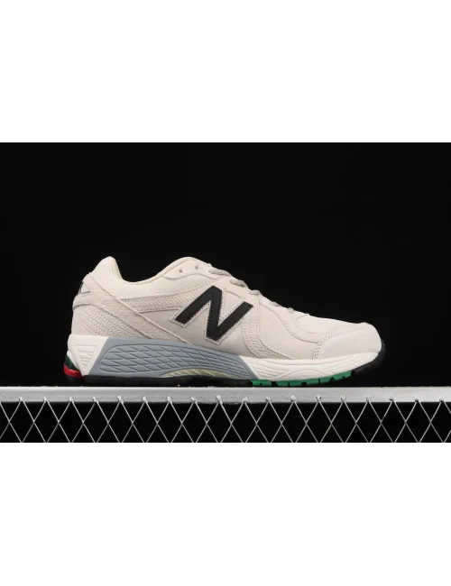 New Balance 860 ML860XG