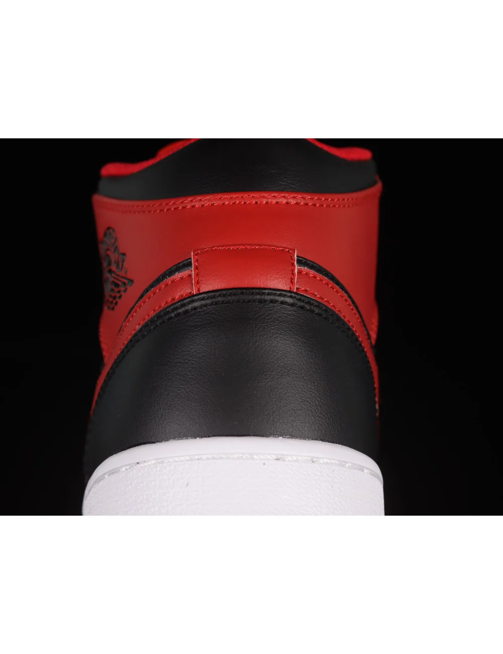 Air Jordan 1 Mid AJ1 1 DQ8426060