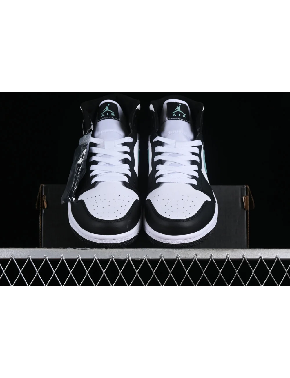 Air Jordan 1 Mid AJ1 1 DQ8426103