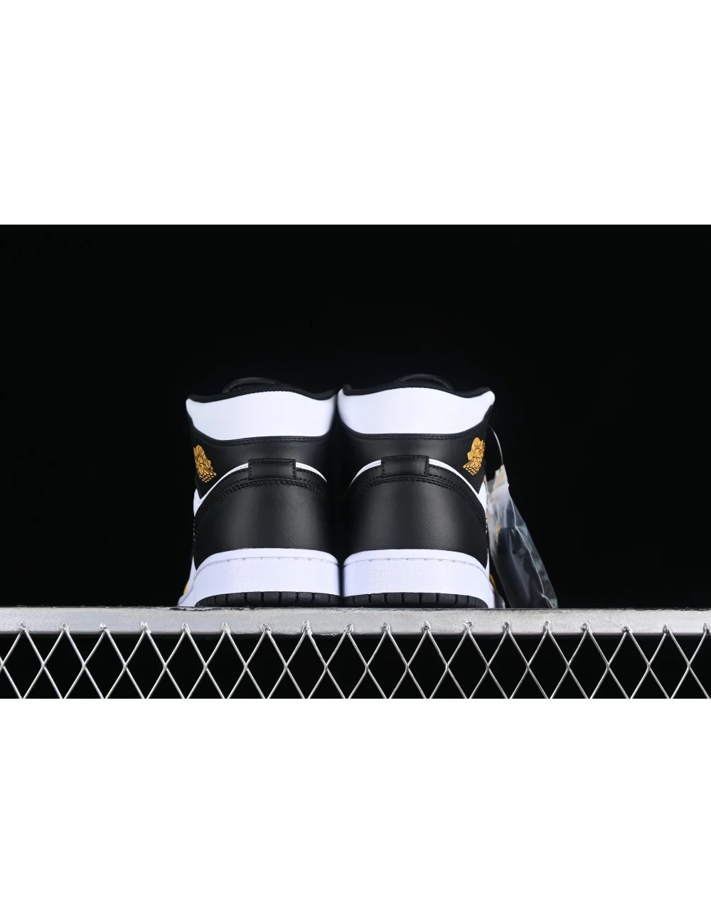 Air Jordan 1 Mid AJ1 1 DQ8426701