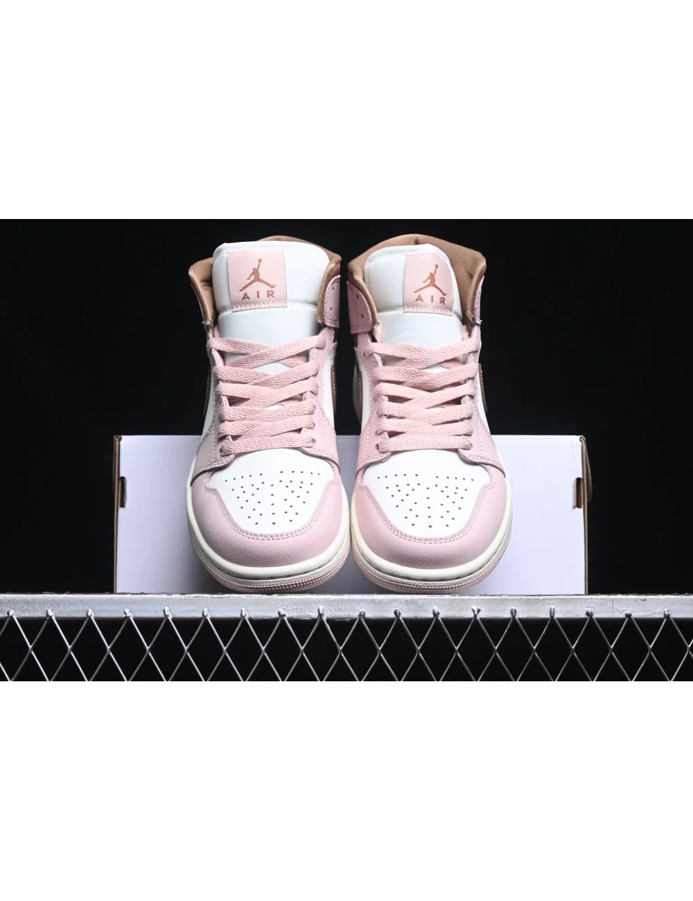 G Air Jordan 1 Mid AJ1 1 BQ6472620