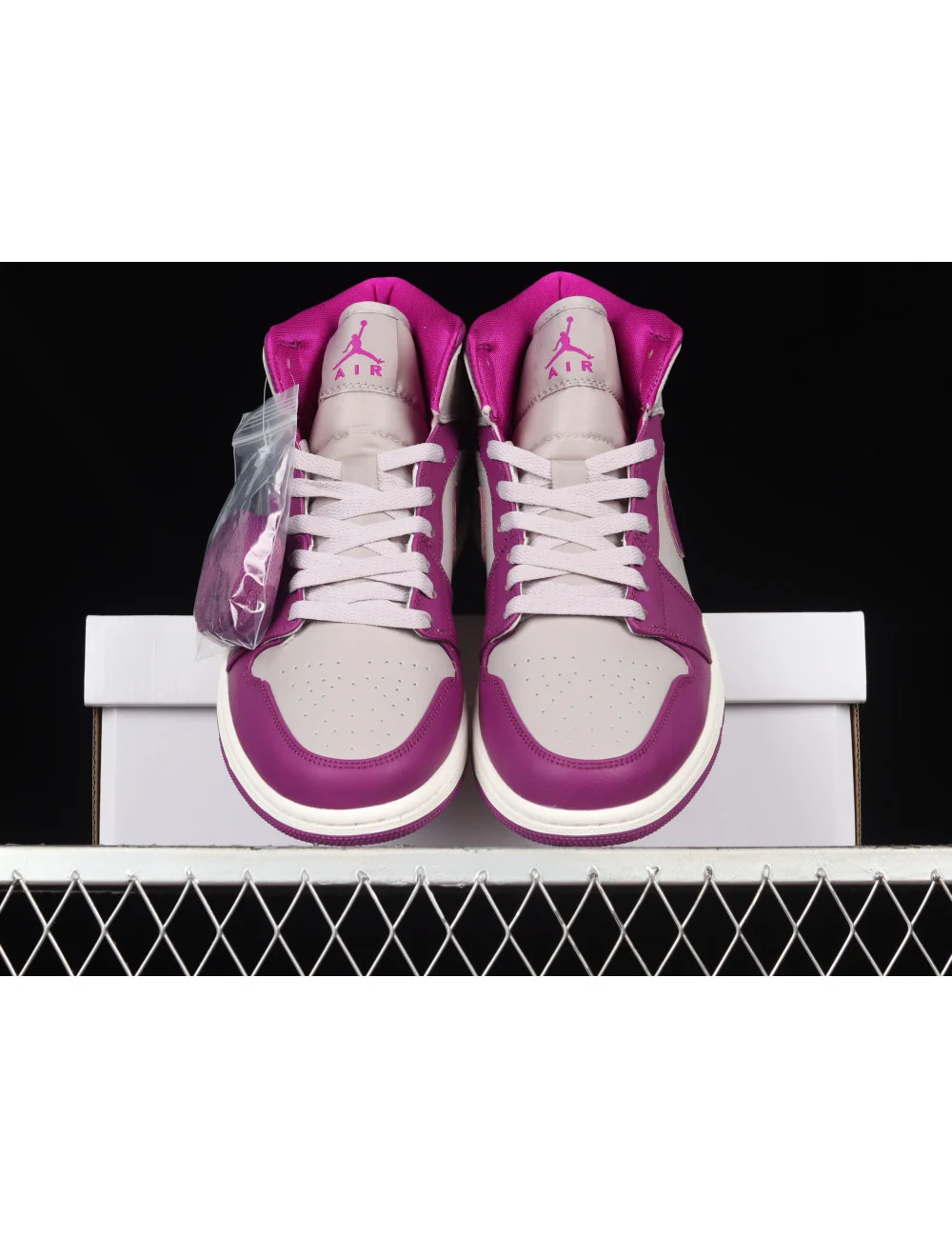 Air Jordan 1 Mid Magenta AJ1 1 BQ6472501