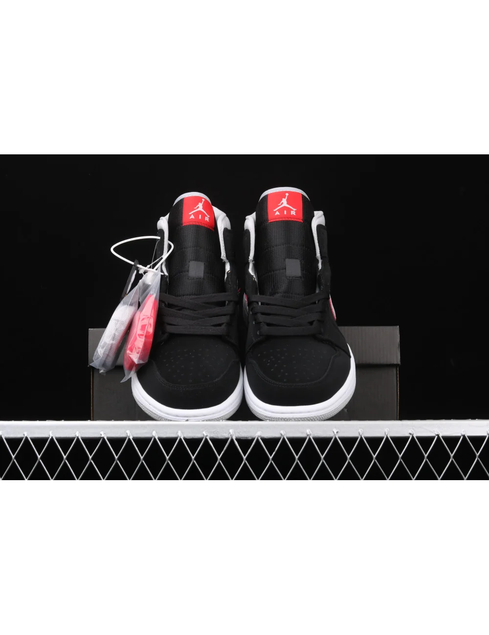 Air Jordan 1 Mid AJ1 1 554724060