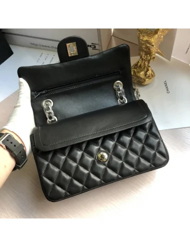 CHANEL 231471588042