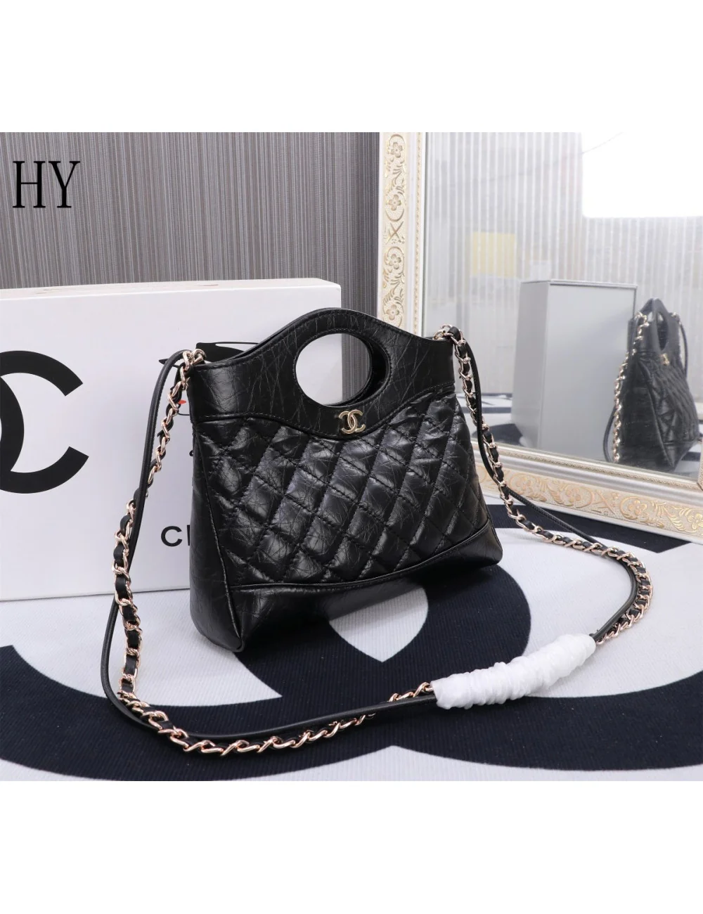 CHANEL 22x23x55cm755062