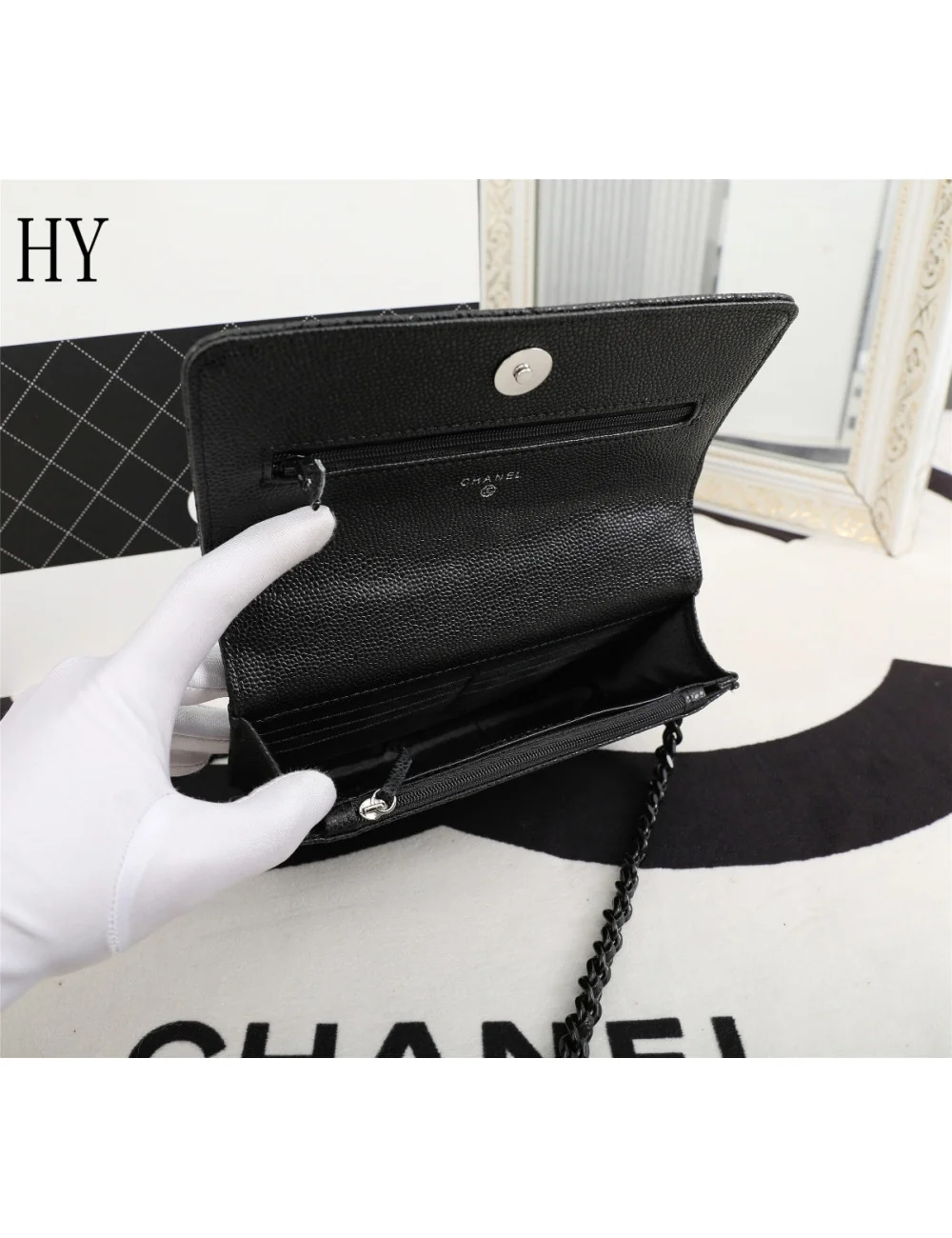 CHANEL 123x192x35cm755062