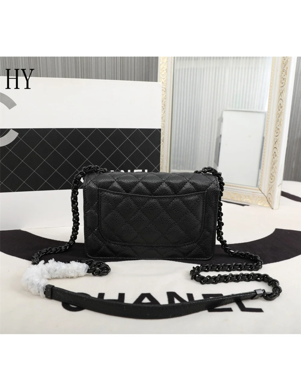 CHANEL 123x192x35cm755062