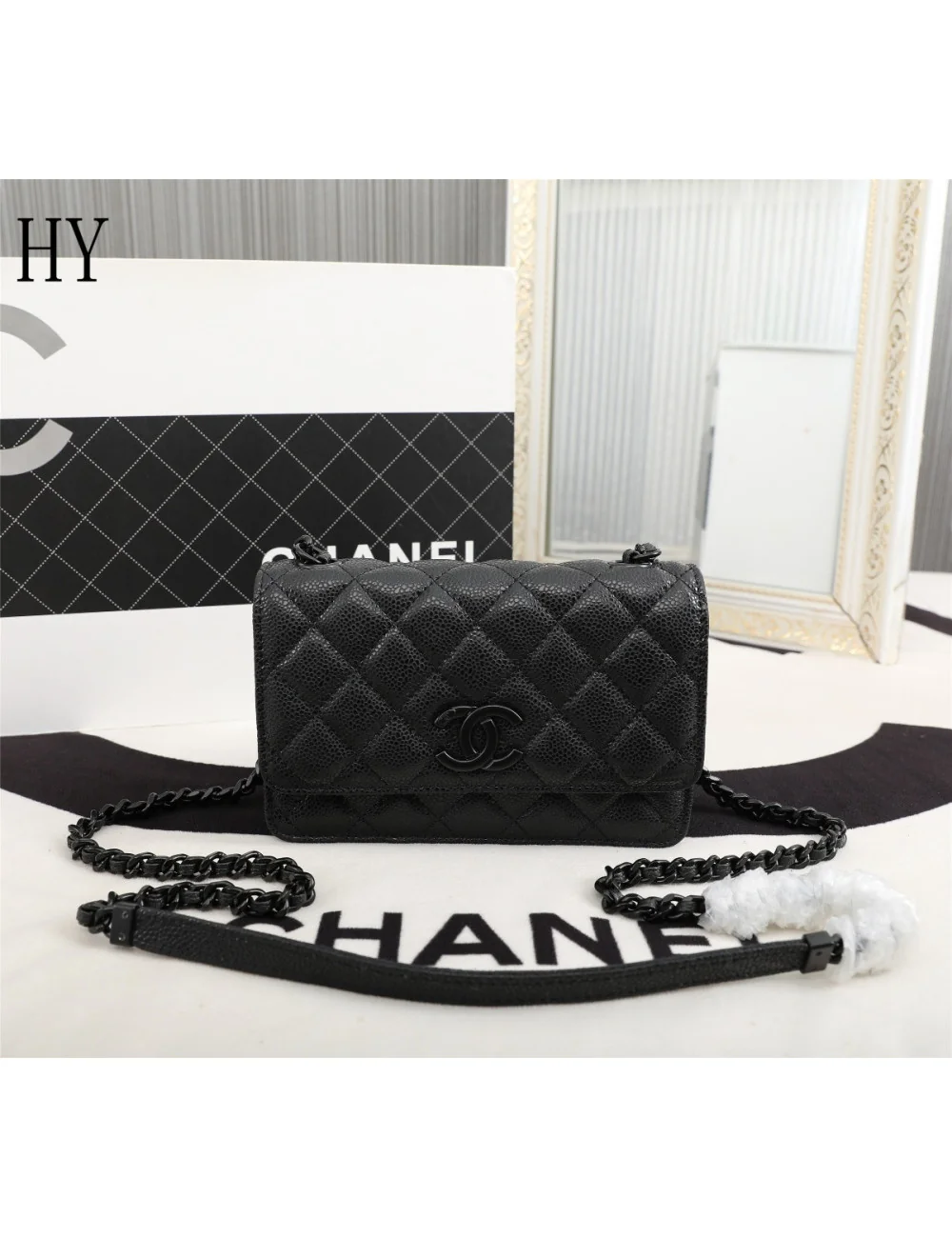 CHANEL 123x192x35cm755062