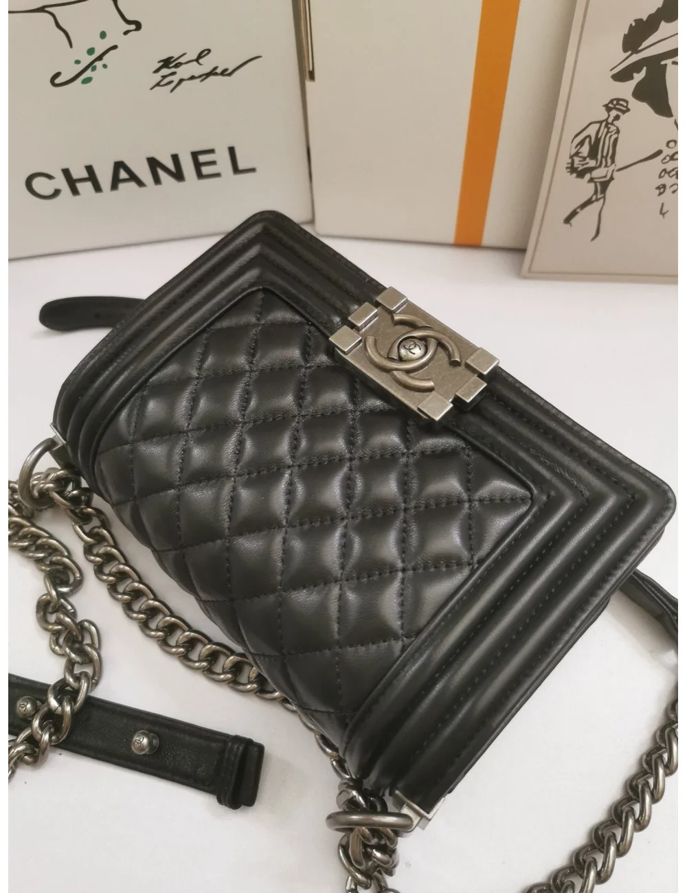 CHANEL 20127124002062