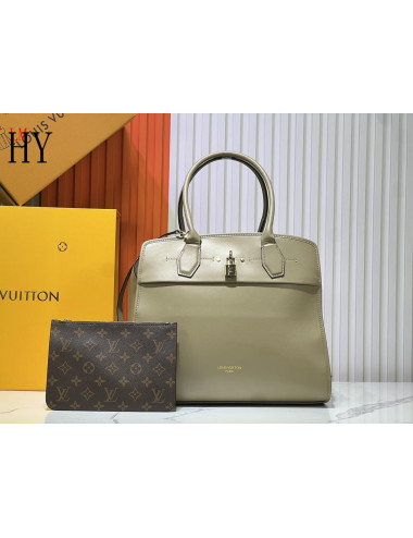 Louıs vuitton 423521118062