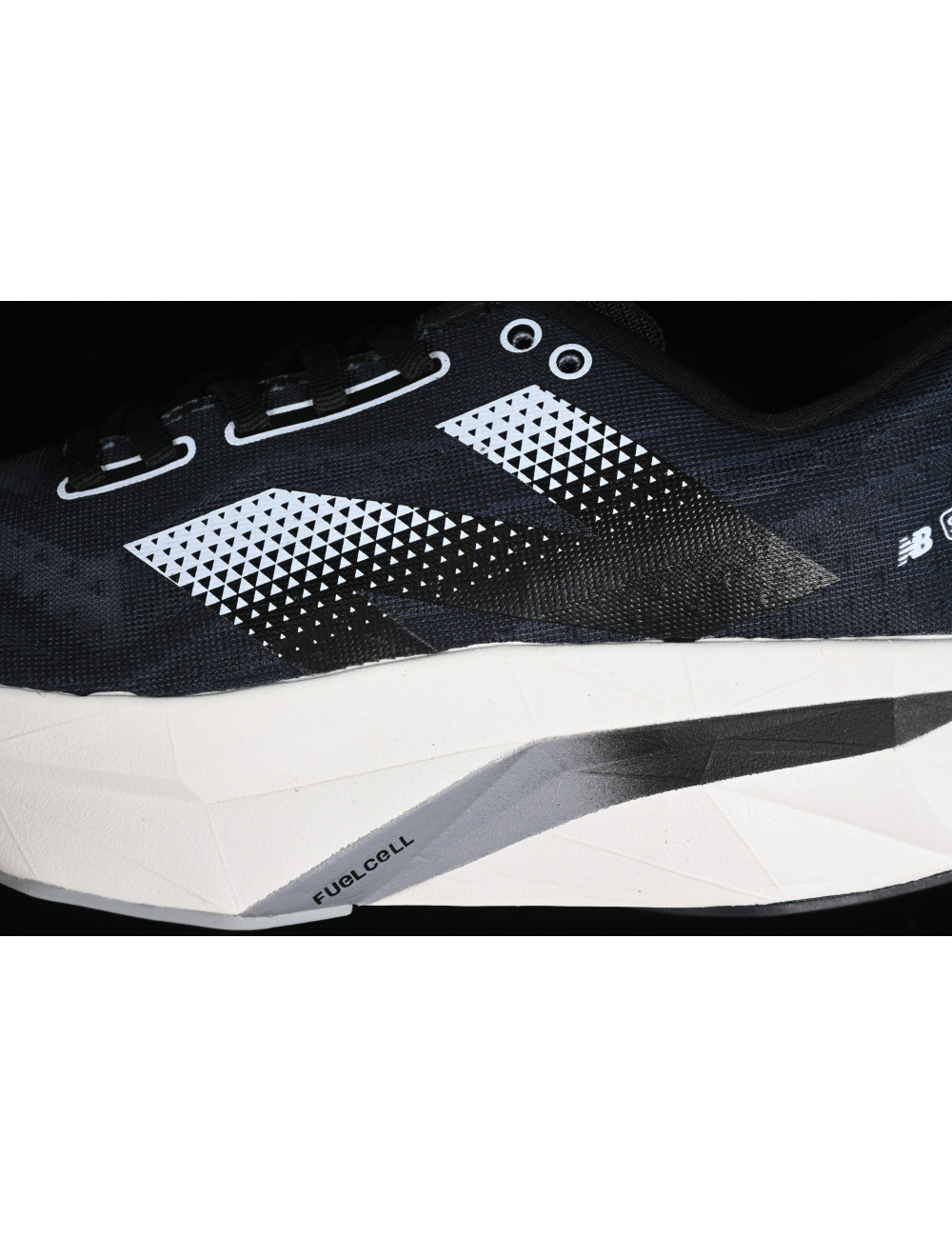 Y New Balance FuelCell Rebel V4 MFCPZSD