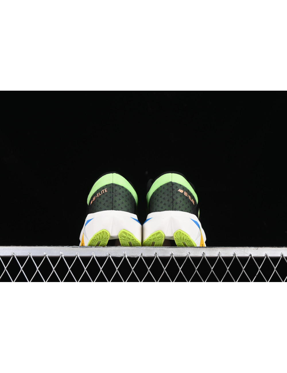 Y New Balance FuelCell Rebel V4 MFCPZSY