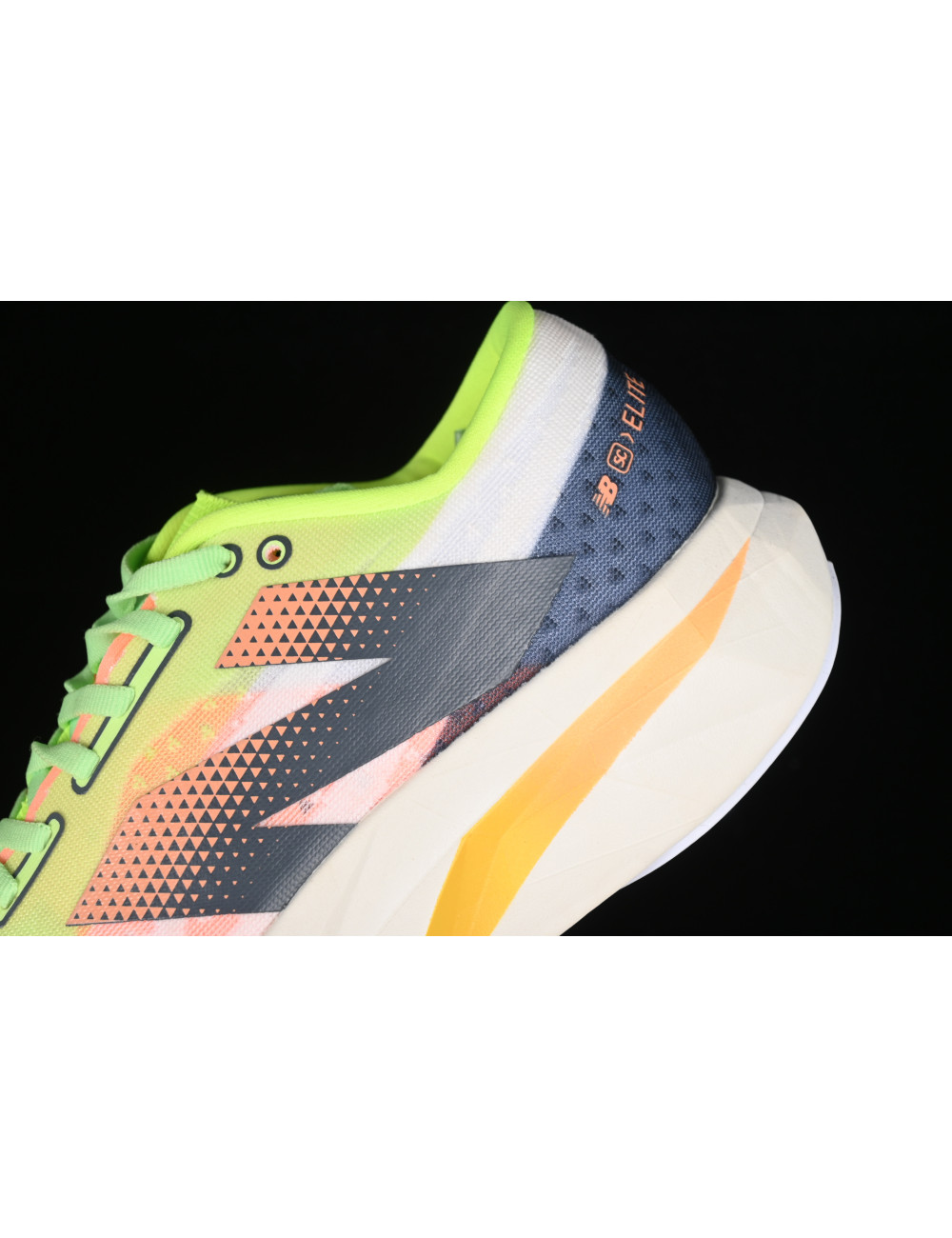 Y New Balance FuelCell Rebel V4 MRCELLA4