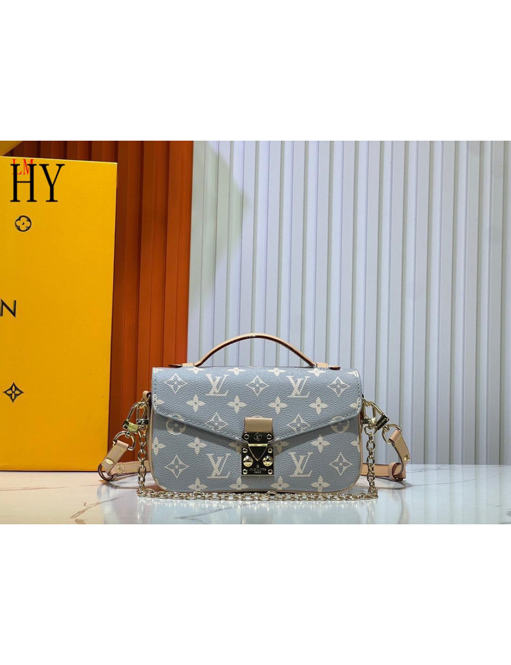 Louıs vuitton 2151356118032