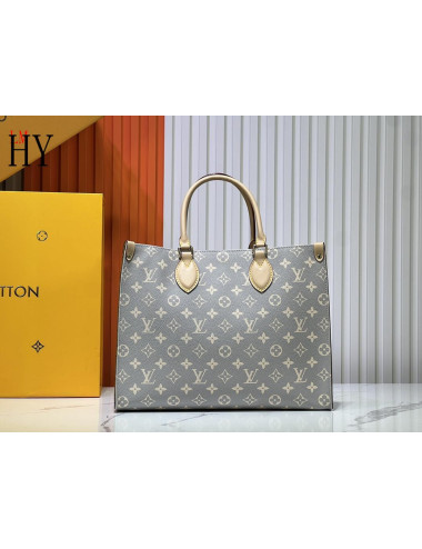 Louıs vuitton 352714118032