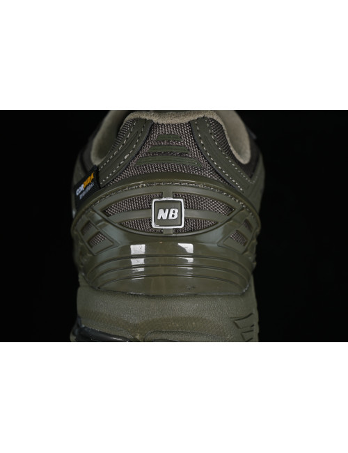 DT New Balance 1906 M1906RS