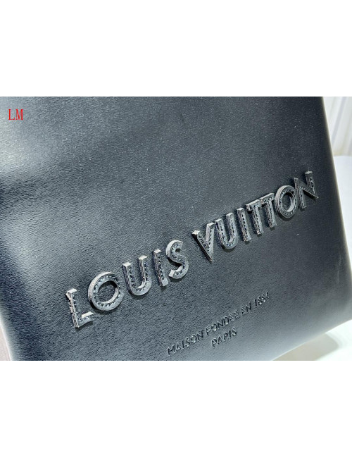 Louıs vuitton 343114118042