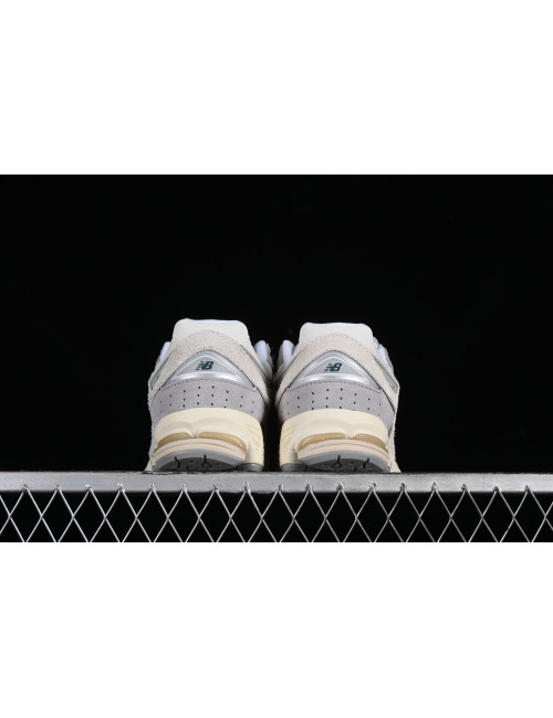 New Balance 2002 M2002REK