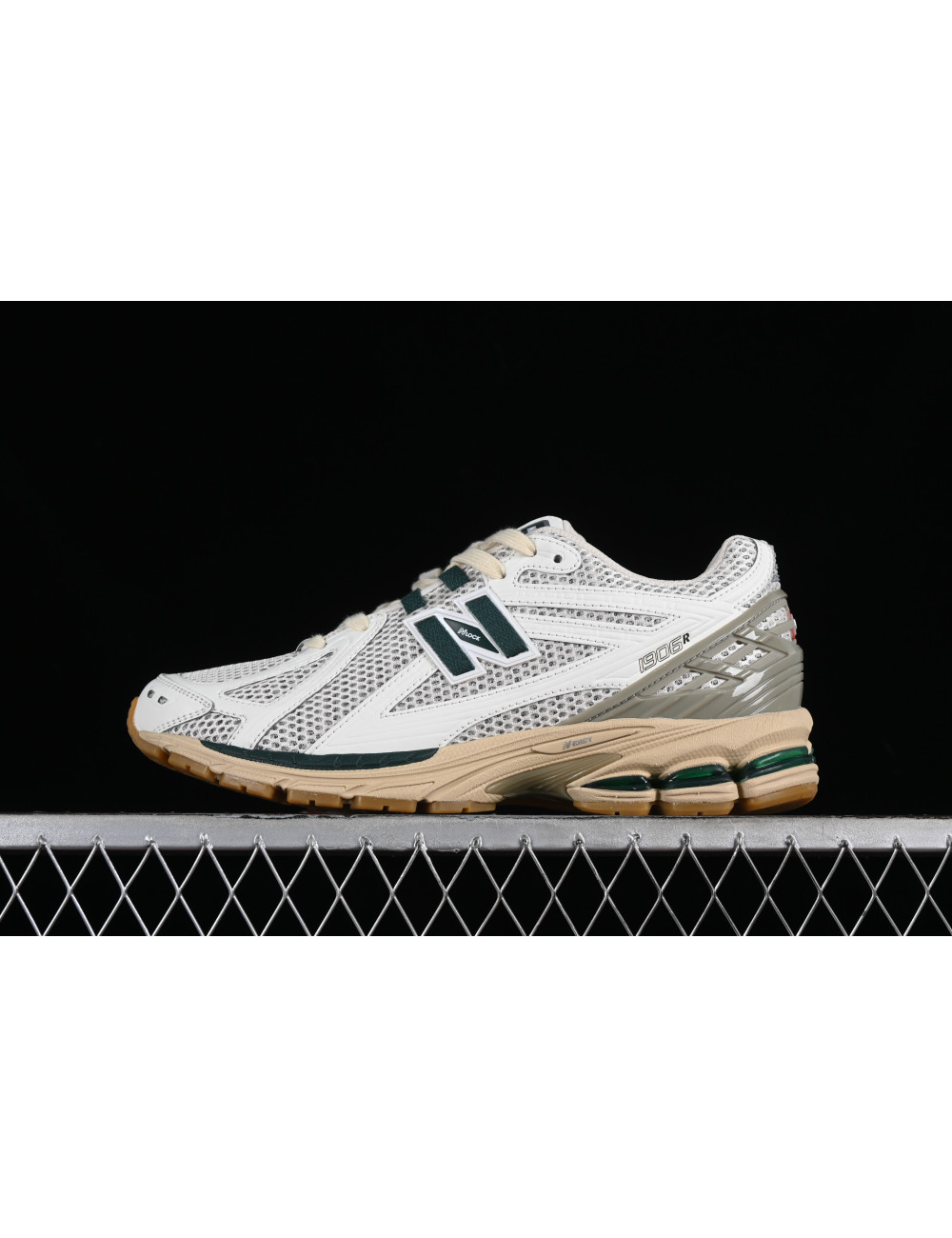 Y New Balance 1906 M1906RQ