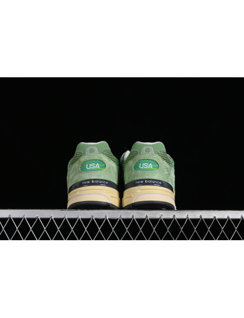 New Balance NB Made In USA M993 U993GW