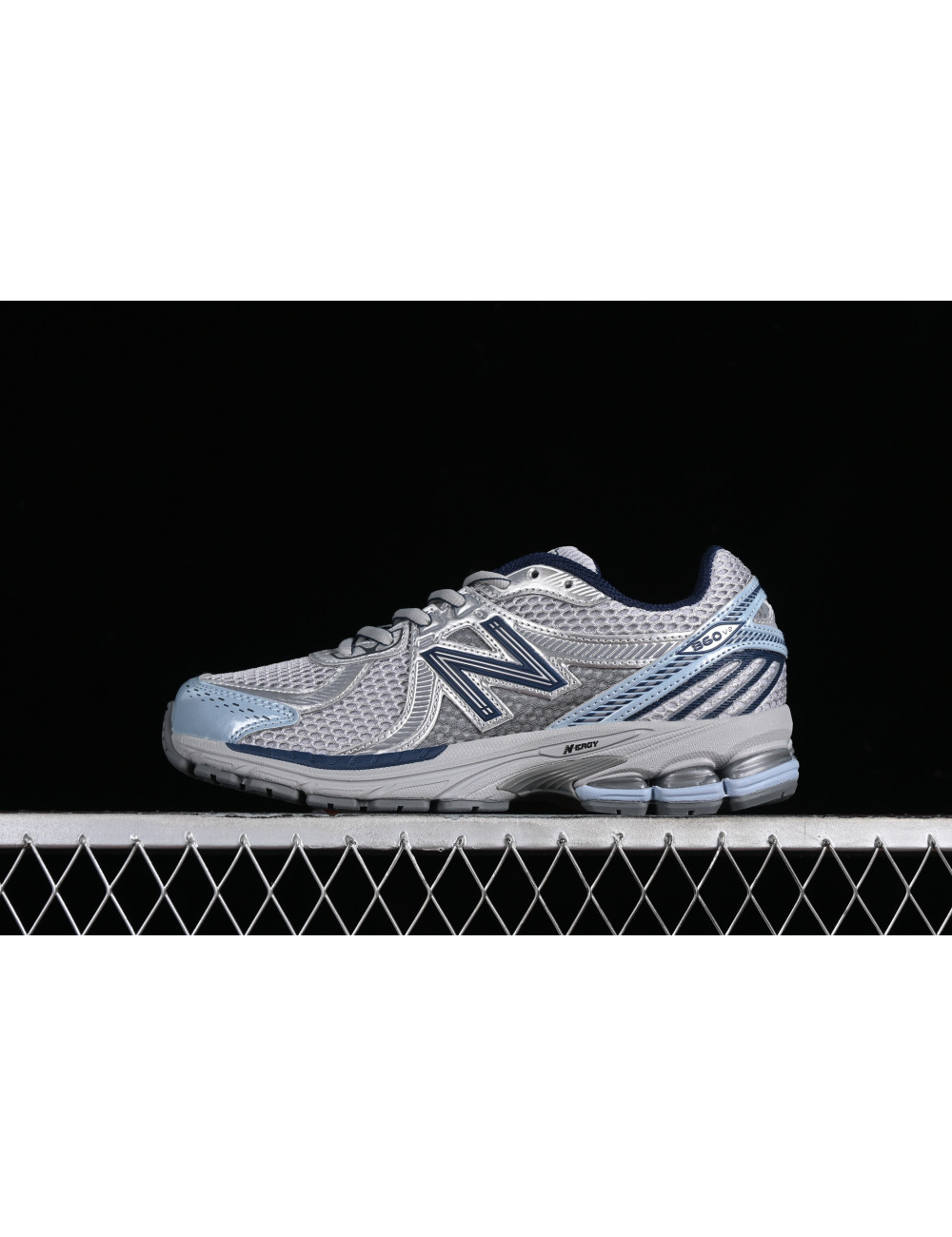 New Balance 860V2 ML860BB2